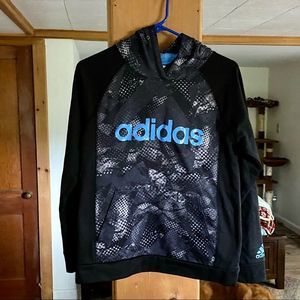 Adidas Sweatshirt